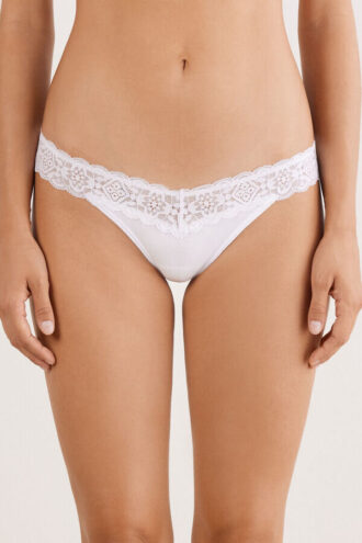 Brazilian lingerie estilo anos 80 em renda e algodão