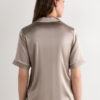 Camisa de manga curta em seda com corte masculino Camisa de manga curta em seda com corte masculino