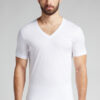 Camiseta com decote em V em algodão mercerizado premium Camiseta com decote em V em algodão mercerizado premium