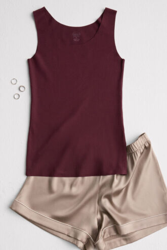 Camisola de algodão com gola redonda e borda crua