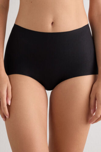 Cueca de cintura alta em algodão leve modeladora