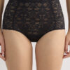 Cueca de cintura alta em renda