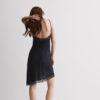 Slip assimétrico em cetim de viscose com renda Slip assimétrico em cetim de viscose com renda