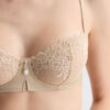 Soutien balconette Denise de seda e renda Silky Flowers Soutien balconette Denise de seda e renda Silky Flowers