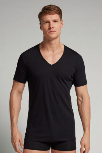 T-shirt com decote em V em algodão extrafino superior
