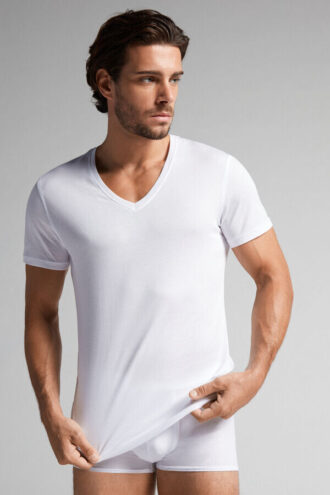 T-shirt com decote em V em algodão extrafino superior