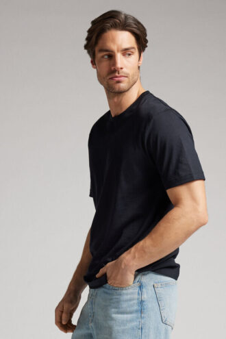 T-shirt de corte regular em algodão extrafino superior