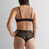 The Art of Lingerie Brazilian hipster de cintura alta The Art of Lingerie Brazilian hipster de cintura alta