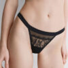 Thong de renda glamourosa e divertida