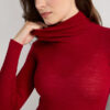 Top tubular de manga comprida e gola alta em lã e seda